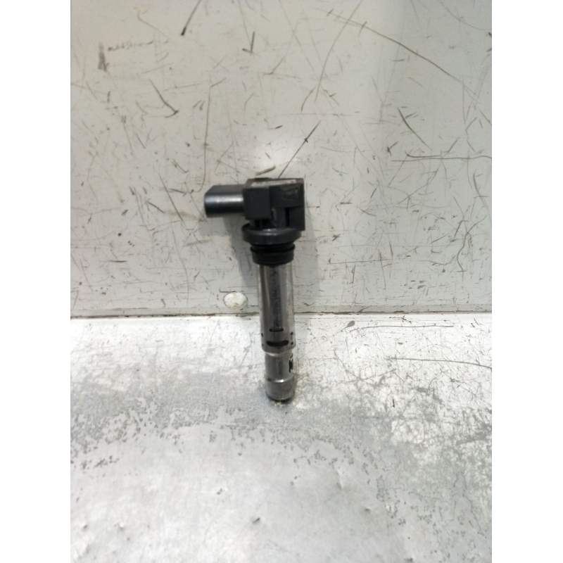 Recambio de bobina encendido para seat ibiza (6l1) 1.2 referencia OEM IAM 0986221023  