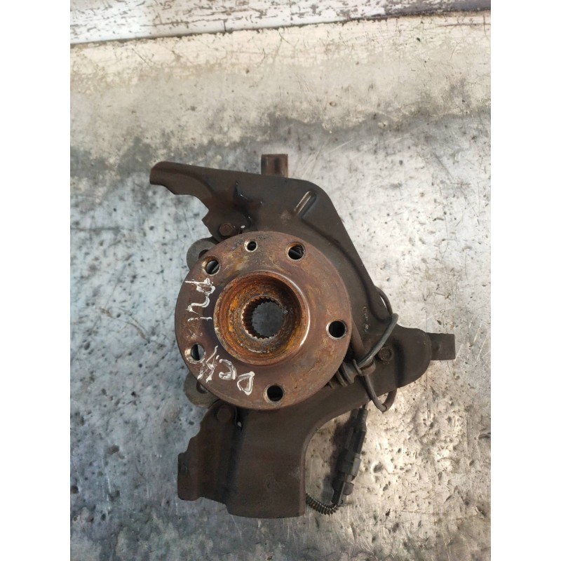 Recambio de mangueta delantera izquierda para opel combo d kasten l2h1 2,4t referencia OEM IAM   