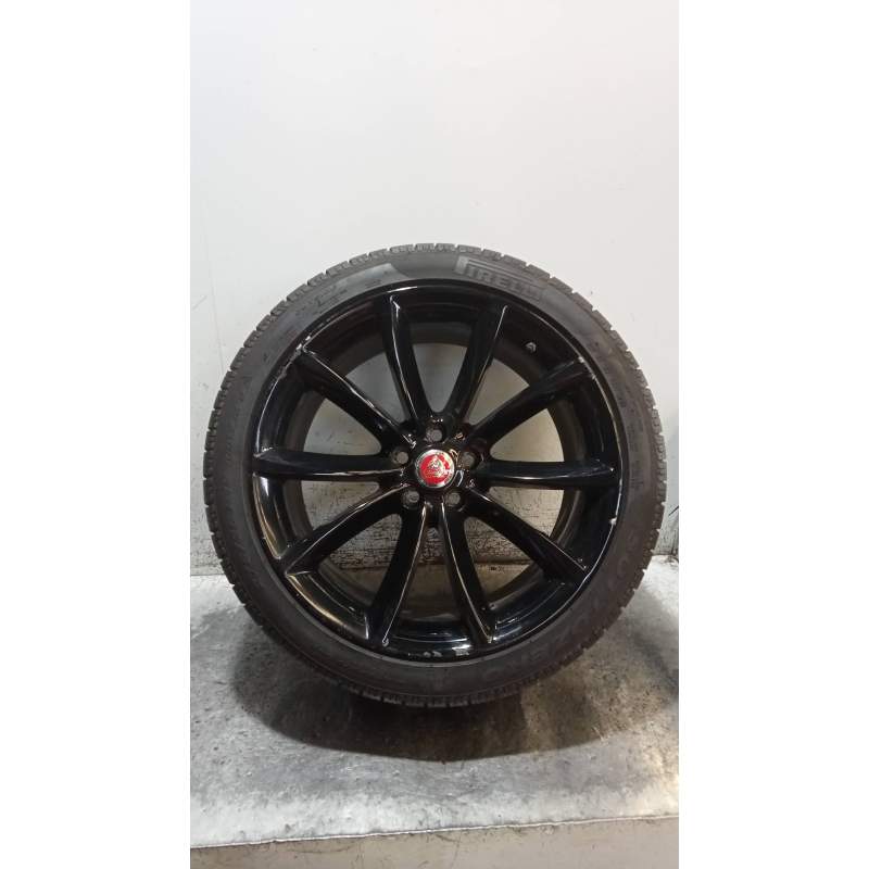 Recambio de juego llantas para jaguar f-type coupe basis referencia OEM IAM  2 LLANTAS CUBIERTAS 275/35/19