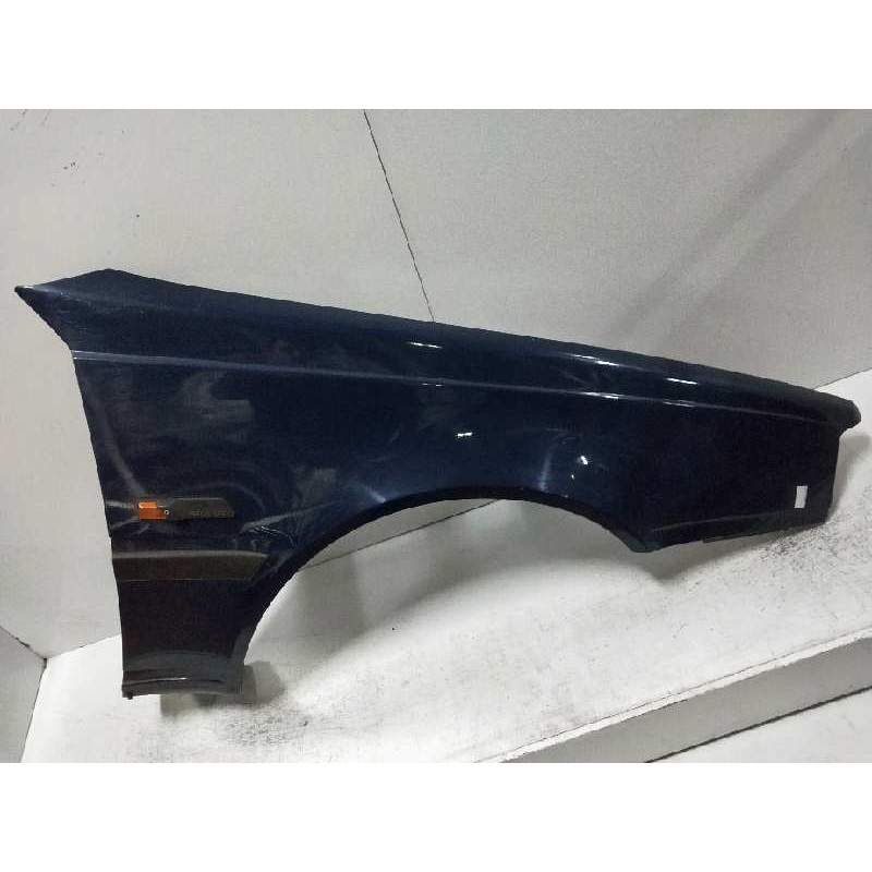 Recambio de aleta delantera derecha para volvo serie 460 1.9 turbodiesel referencia OEM IAM   