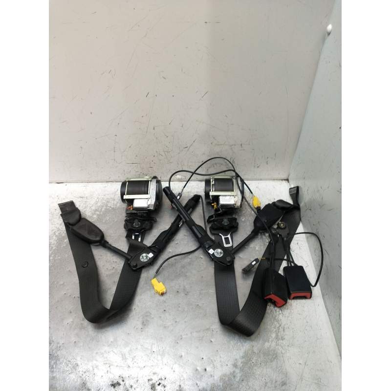 Recambio de juego cinturones delantero para chevrolet cruze (j300) 1.8 referencia OEM IAM  4P 2009