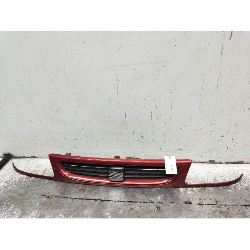 Recambio de rejilla delantera para seat cordoba (6k1, 6k2) 1.4 i referencia OEM IAM   1997