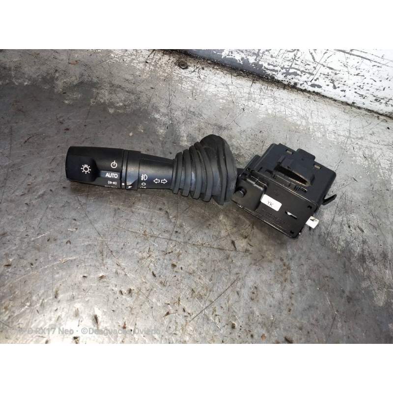 Recambio de mando luces para chevrolet captiva 2.0 vcdi lt referencia OEM IAM 202005410  2006