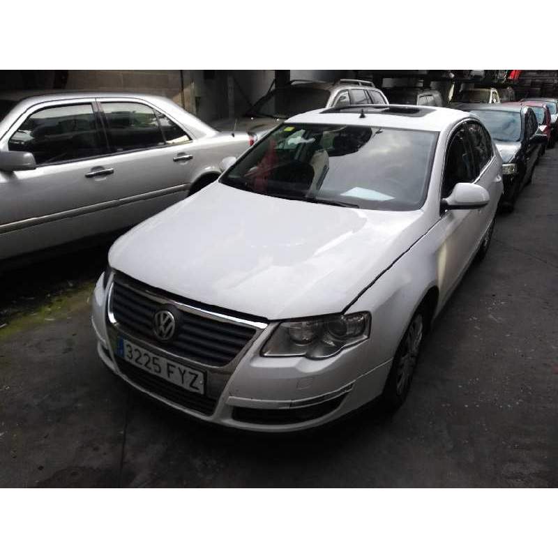 VOLKSWAGEN PASSAT BERLINA (3C2)