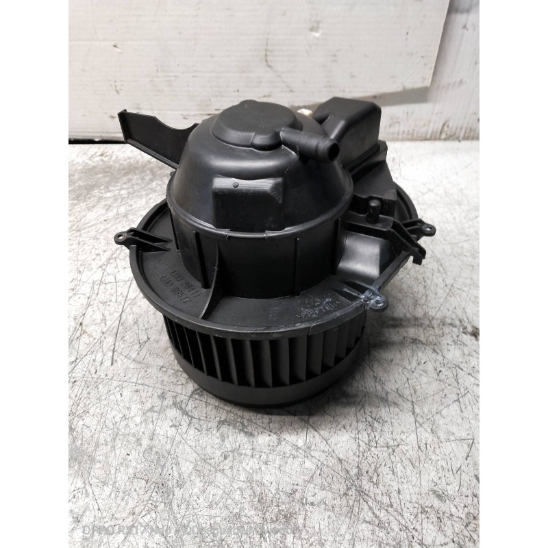 Recambio de motor calefaccion para volvo s60 berlina 2.4 cat referencia OEM IAM   