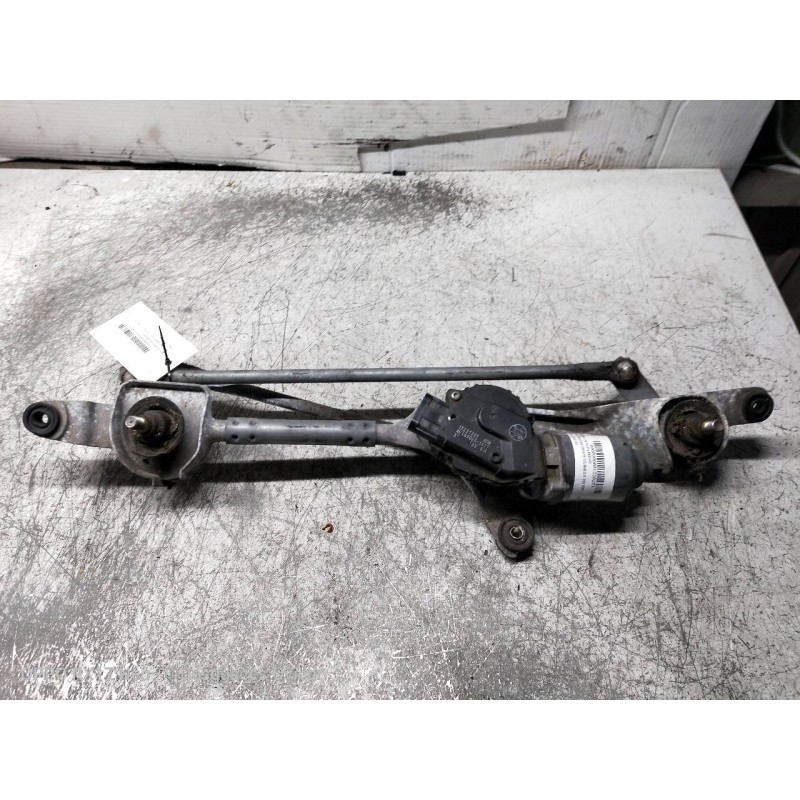 Recambio de motor limpia delantero para opel insignia sports tourer 2.0 16v cdti referencia OEM IAM 13227392 AV1590601417 