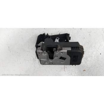 MOTOR CIERRE CENTRALIZADO DELANTERO DERECHO 8200008248 91166227 
