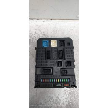 CAJA RELES / FUSIBLES BSI2004P0800 9659285580 2004