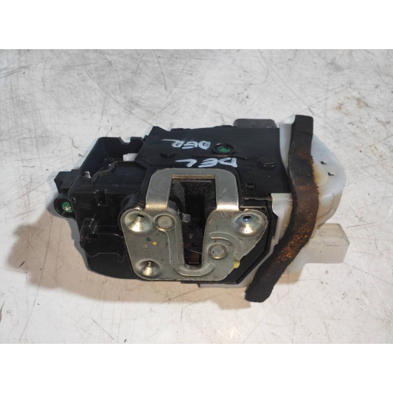 Recambio de motor cierre centralizado delantero derecho para hyundai ix35 classic 2wd referencia OEM IAM 813202Y000  