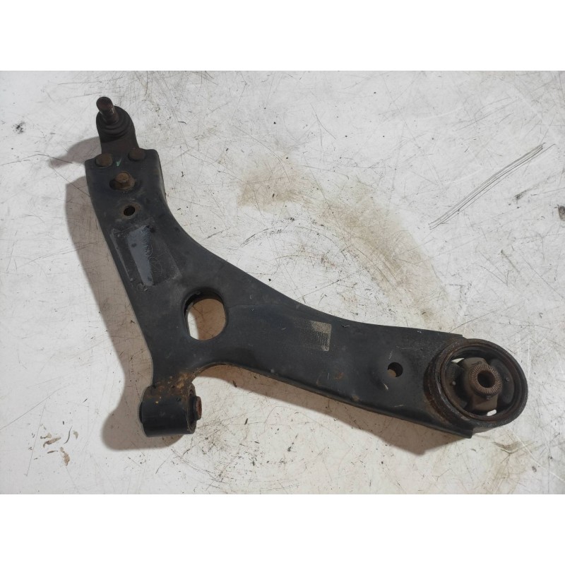 Recambio de brazo suspension inferior delantero derecho para hyundai ix35 classic 2wd referencia OEM IAM   