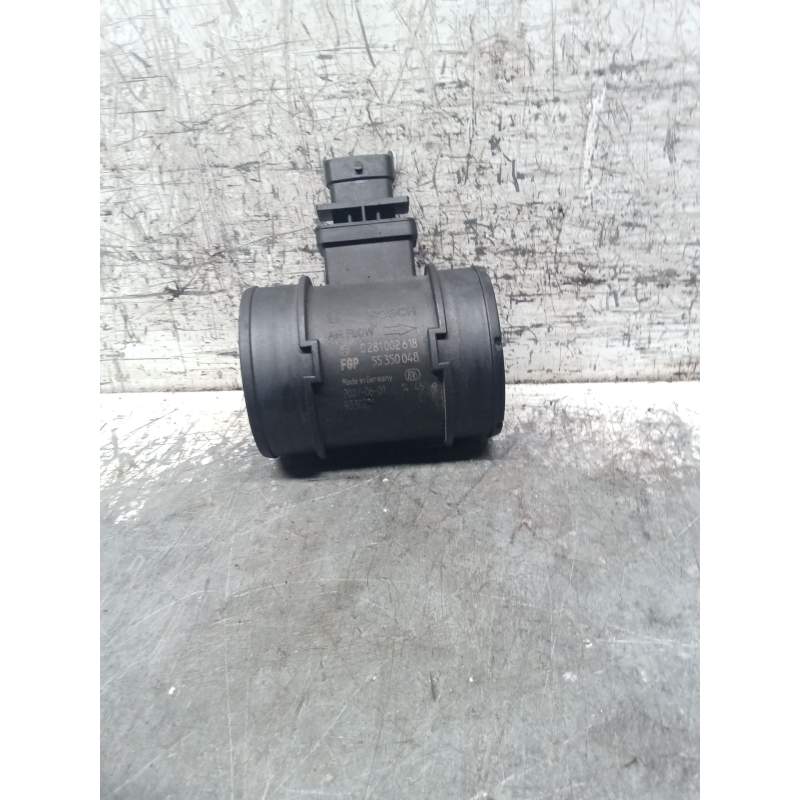Recambio de caudalimetro para opel combo tour 1.3 cdti 16v referencia OEM IAM 0281002618 55350048 BOSCH