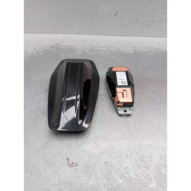 Recambio de modulo electronico para bmw x1/ix1 u11 x1 sdrive18d referencia OEM IAM 6520982513006 ANTENA 92870811