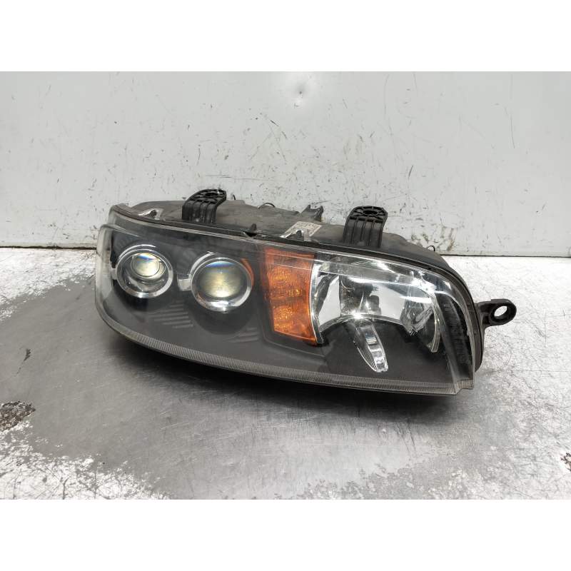Recambio de faro derecho para fiat punto berlina (188) referencia OEM IAM 087507  1999