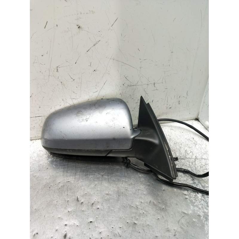 Recambio de retrovisor derecho para audi a4 b7 (8ec) 2.0 referencia OEM IAM  ELÉCTRICO 2001