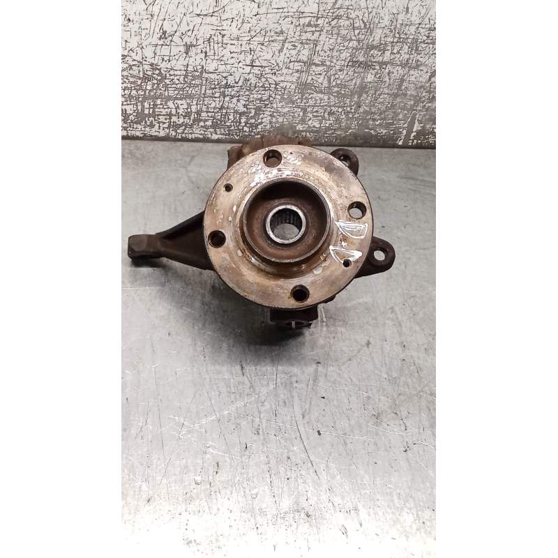 Recambio de mangueta delantera derecha para peugeot 205 ii (20a/c) 1.7 diesel referencia OEM IAM  17D 1990