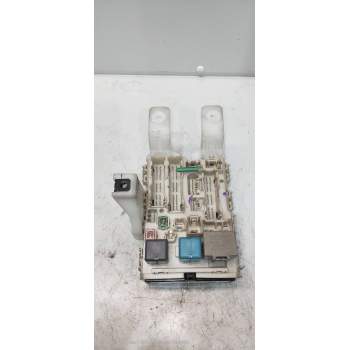 CAJA RELES / FUSIBLES 8273047290 18376H30 