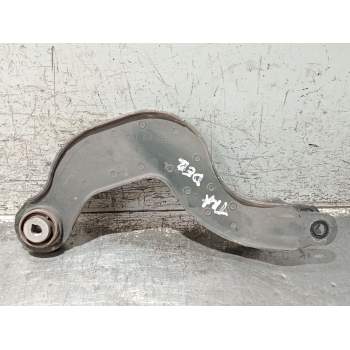 BRAZO SUSPENSION SUPERIOR TRASERO DERECHO A2473506100006 200D 2020