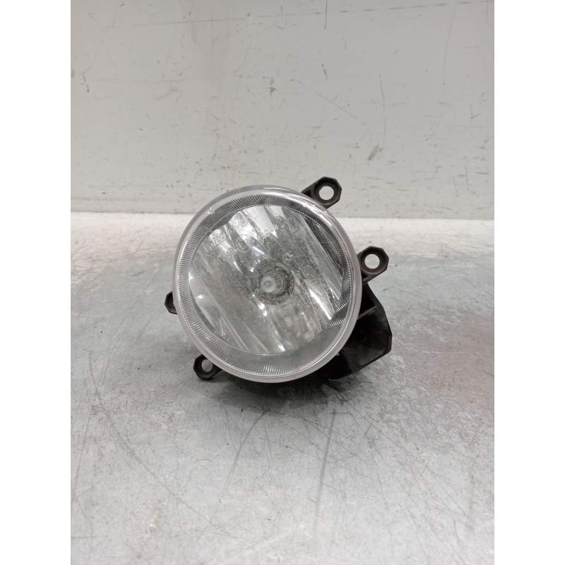 Recambio de faro antiniebla derecho para toyota auris (_e18_) 1.3 (nre180_) referencia OEM IAM 90008490 8121002110 