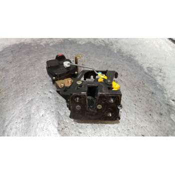 MOTOR CIERRE CENTRALIZADO DELANTERO DERECHO 4P 2005