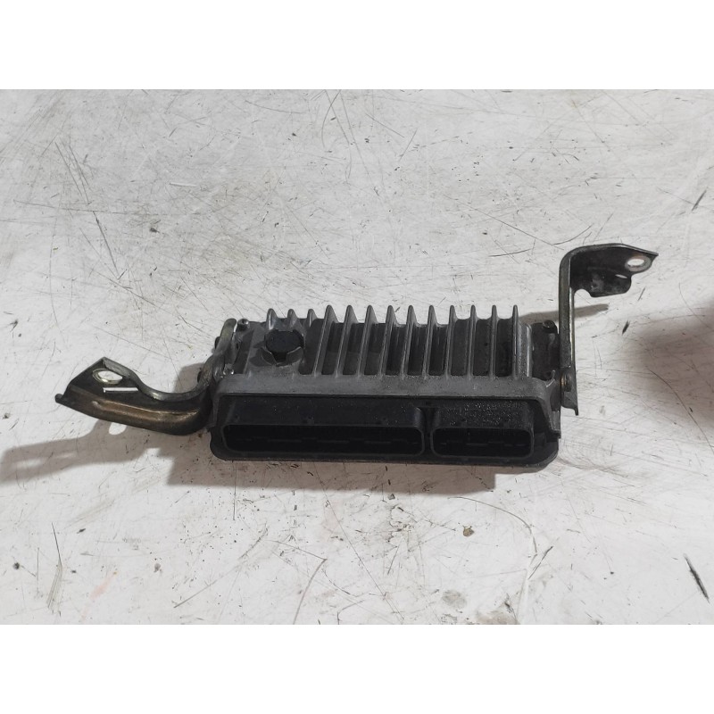 Recambio de centralita motor uce para toyota auris 1.8 16v cat (híbrido) referencia OEM IAM MB2755003470 896610Z750 