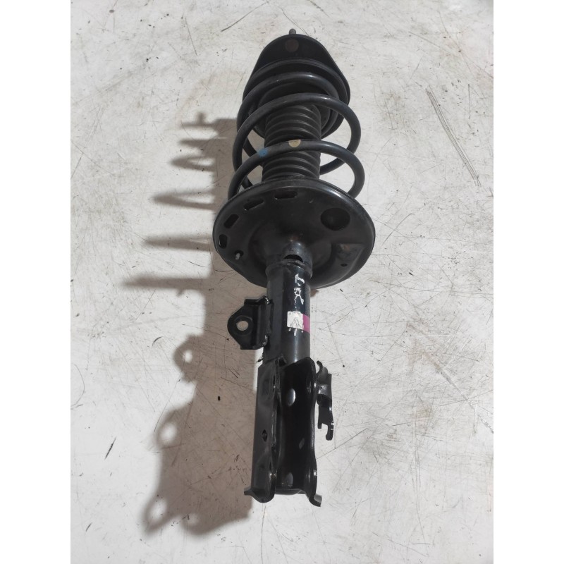 Recambio de amortiguador delantero izquierdo para toyota auris 1.8 16v cat (híbrido) referencia OEM IAM 4852002A00 03081000929 