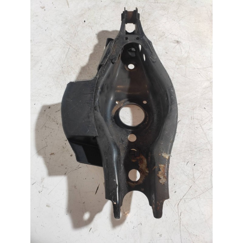 Recambio de brazo suspension inferior trasero izquierdo para toyota auris 1.8 16v cat (híbrido) referencia OEM IAM   