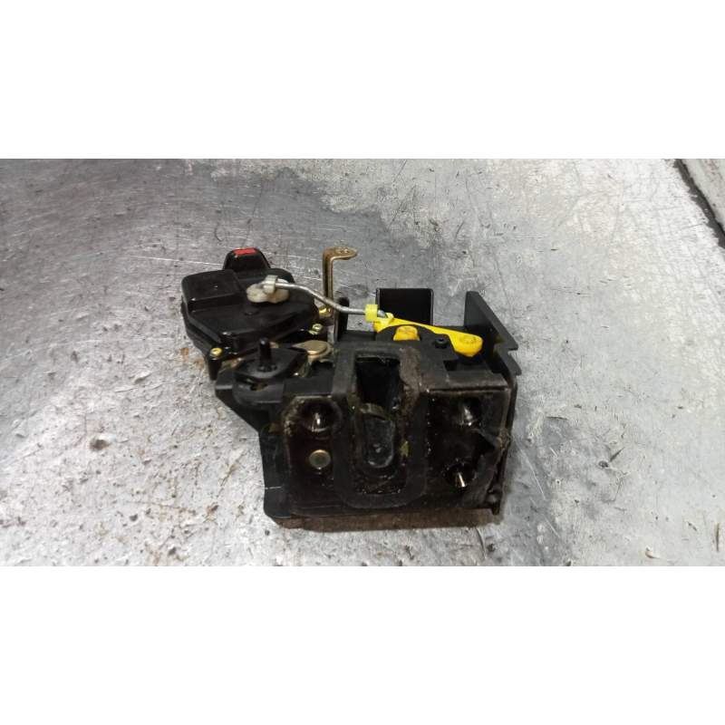 Recambio de motor cierre centralizado trasero derecho para hyundai accent (mc) gl crdi referencia OEM IAM  4P 2005