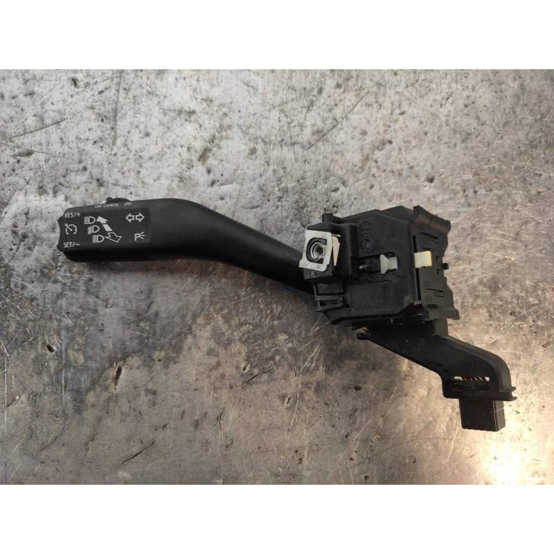 Recambio de mando luces para volkswagen touran (1t2) edition referencia OEM IAM 1K0953513G  2007