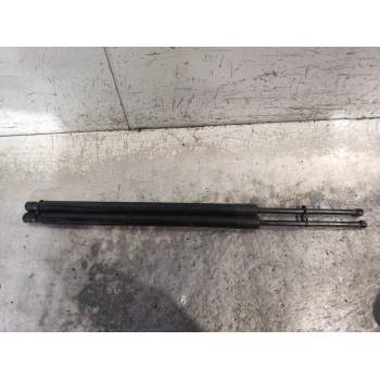 AMORTIGUADORES MALETERO / PORTON 689500W750A 689600W750A 