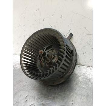 MOTOR CALEFACCION 3C1820015Q 3C0907521F F011500081 2009