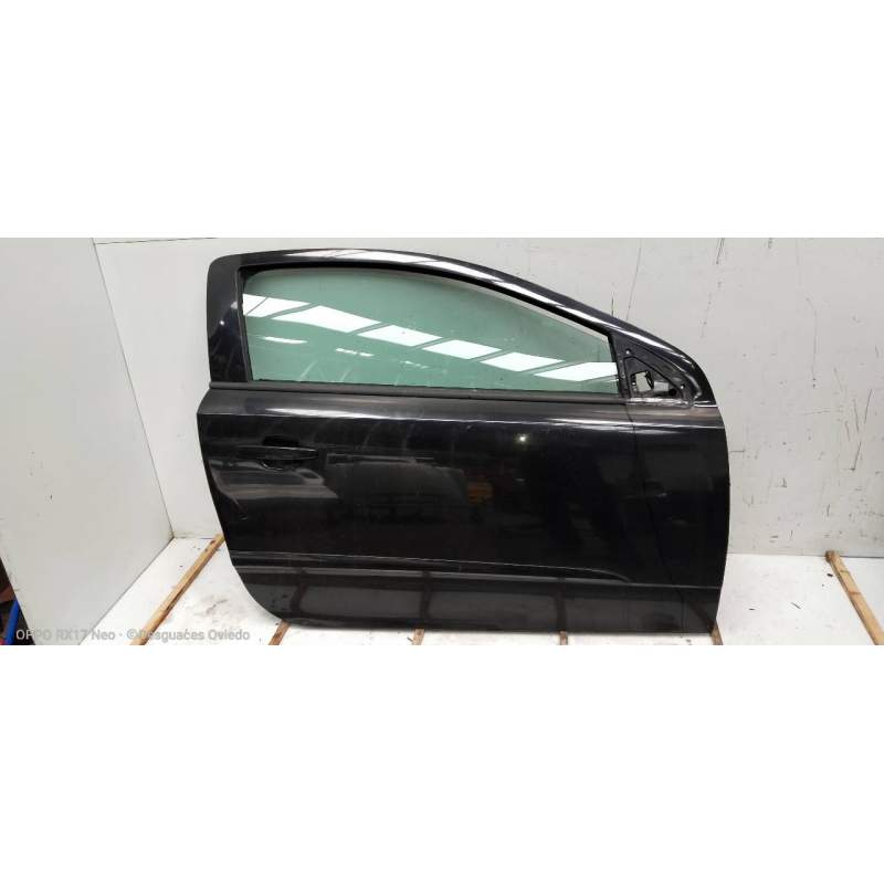 Recambio de puerta delantera derecha para opel astra gtc cosmo referencia OEM IAM H 3P 