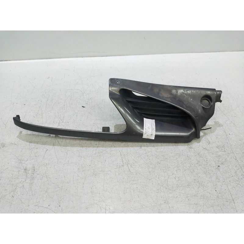 Recambio de rejilla delantera para renault megane i scenic (ja0) 1.6 referencia OEM IAM   DER