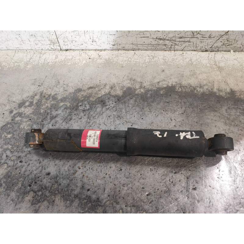 Recambio de amortiguador trasero izquierdo para lexus nx 300h 2wd referencia OEM IAM 4853078020  