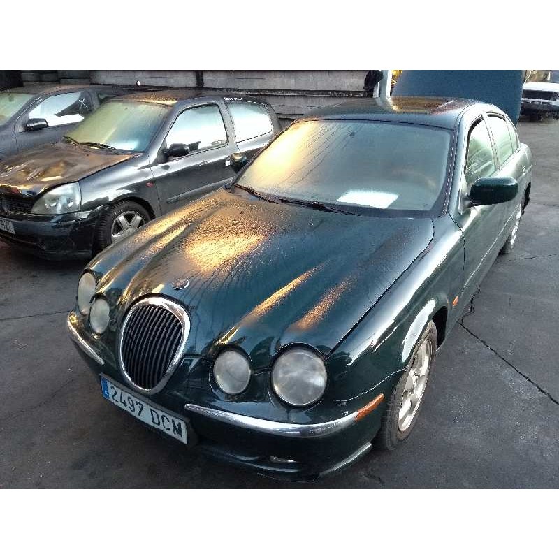 jaguar s-type del año 2000