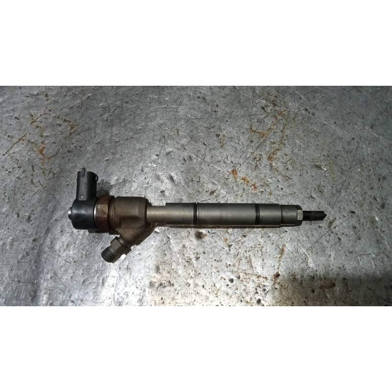 Recambio de inyector para hyundai accent (mc) gl crdi referencia OEM IAM 0445110256 338002A400 2005