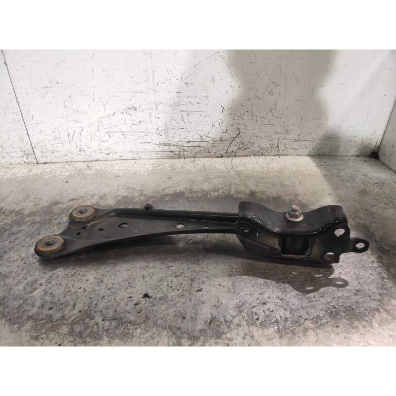 Recambio de brazo suspension superior trasero derecho para lexus nx 300h 2wd referencia OEM IAM   