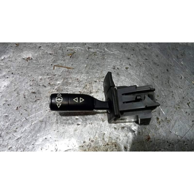Recambio de mando multifuncion para land rover range rover (lm) td6 se referencia OEM IAM 613169017770  