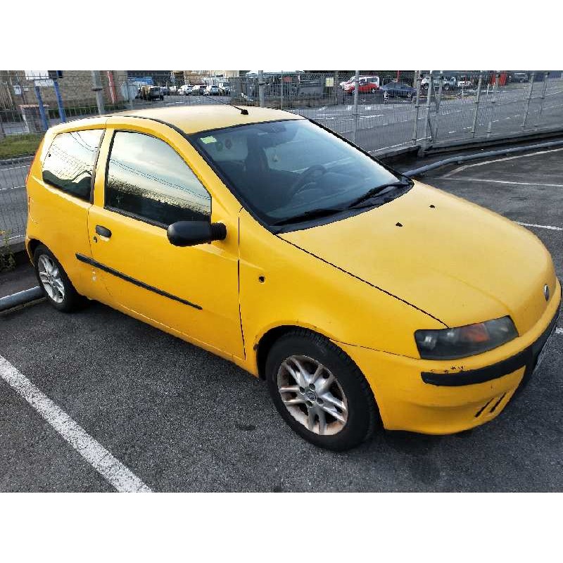 fiat punto berlina (188) del año 2001