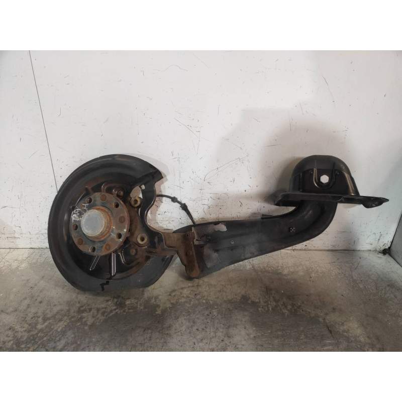 Recambio de mangueta trasera derecha para volkswagen touran (1t2) edition referencia OEM IAM  19TDI 2007