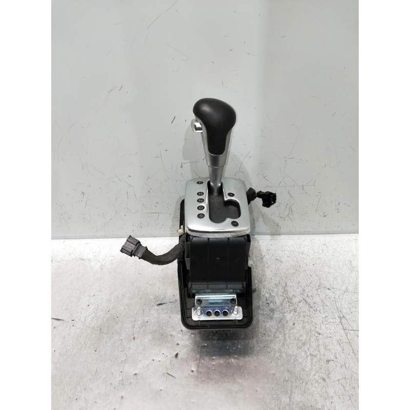 Recambio de palanca cambio para audi a8 d3 (4e2, 4e8) 4.2 tdi quattro referencia OEM IAM   
