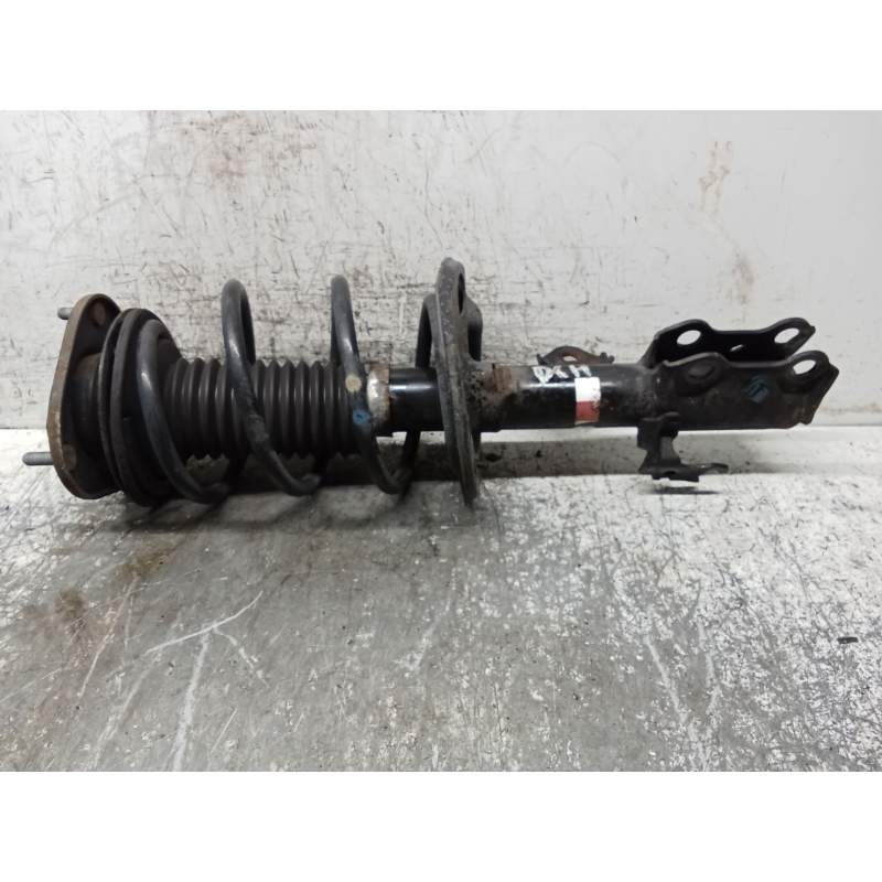 Recambio de amortiguador delantero derecho para toyota auris (_e18_) 1.3 (nre180_) referencia OEM IAM 4851002A00  