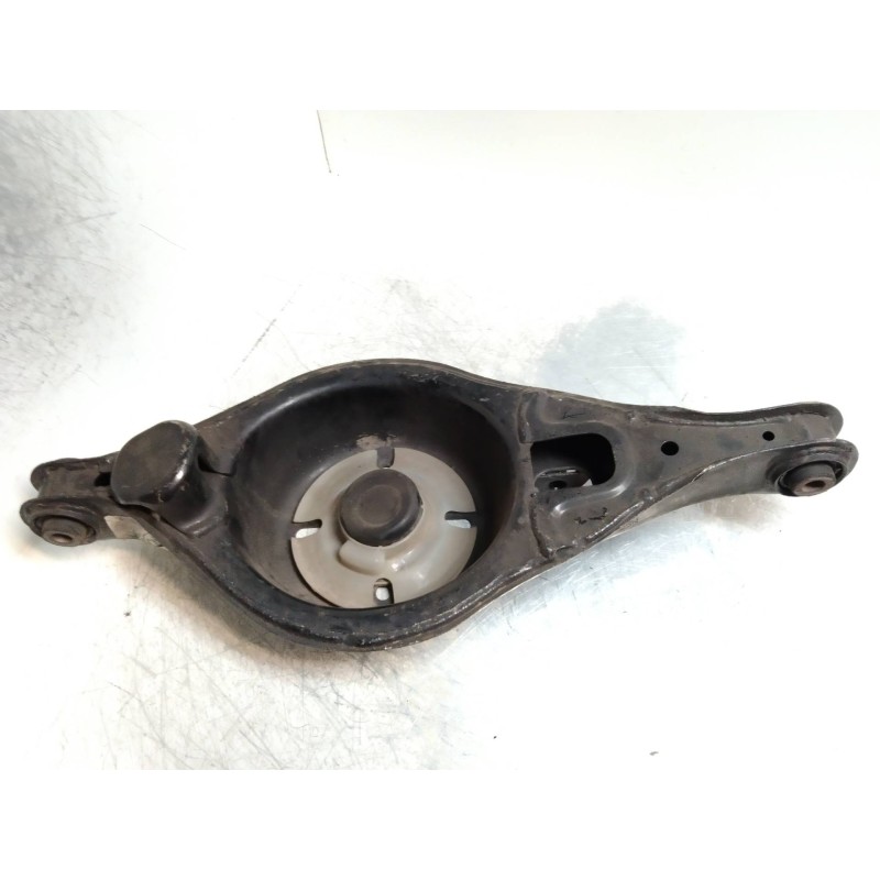 Recambio de brazo suspension inferior trasero izquierdo para mazda 6 berlina (gg) 2.0 crtd 120 active (5-ptas.) referencia OEM I