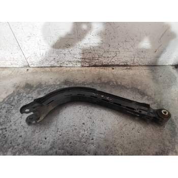 BRAZO SUSPENSION SUPERIOR TRASERO DERECHO 
