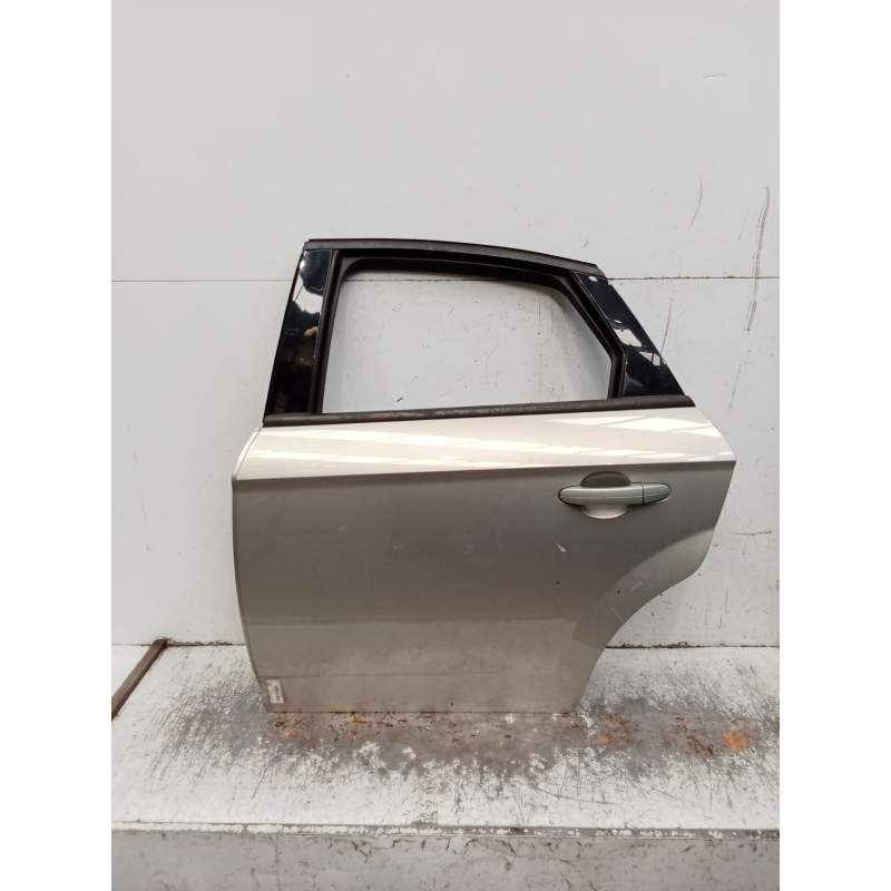 Recambio de puerta trasera izquierda para ford mondeo ber. (ca2) trend referencia OEM IAM 1694252 5P 2007