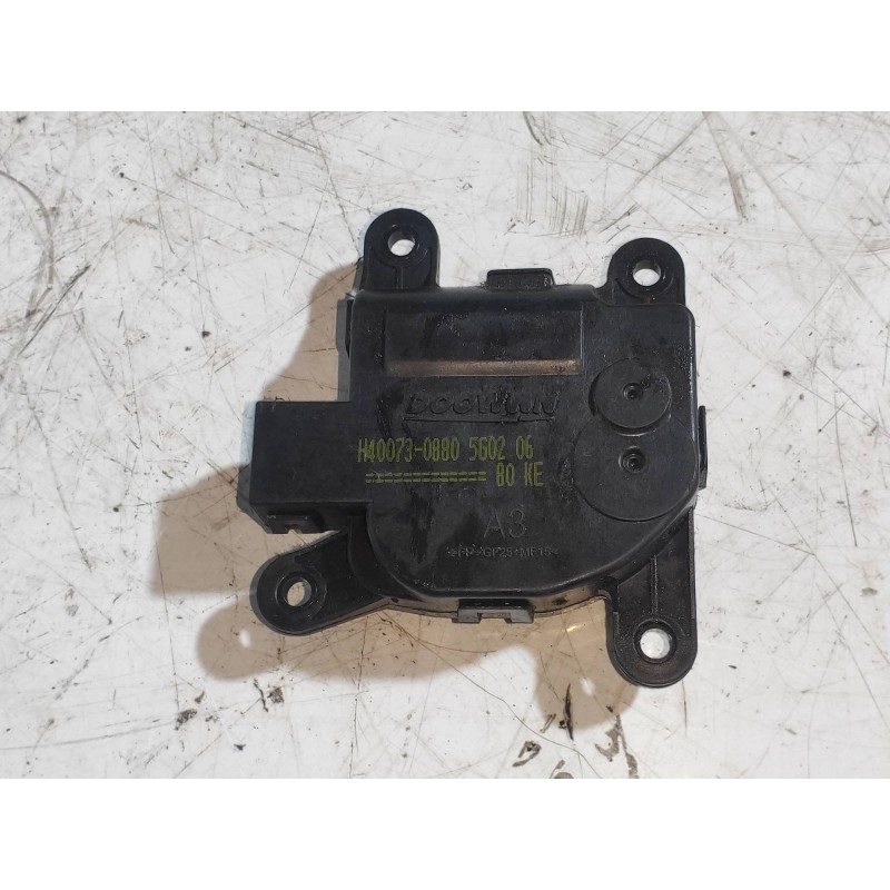 Recambio de motor apertura trampillas climatizador para kia rio 1.2 cat referencia OEM IAM H400730880  