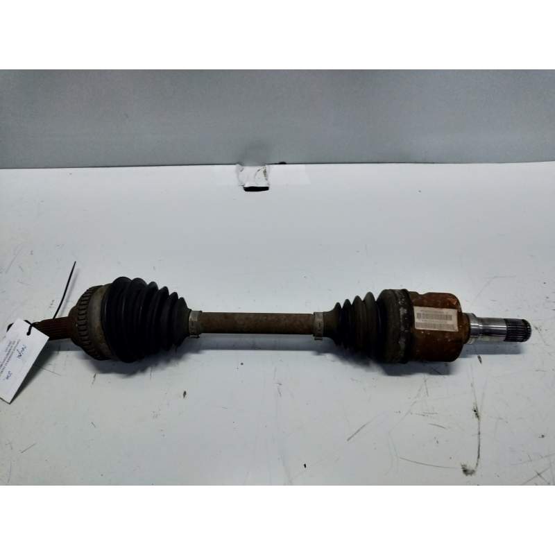 Recambio de transmision delantera izquierda para chrysler voyager (rg) 2.5 crd cat referencia OEM IAM P04641883AA  