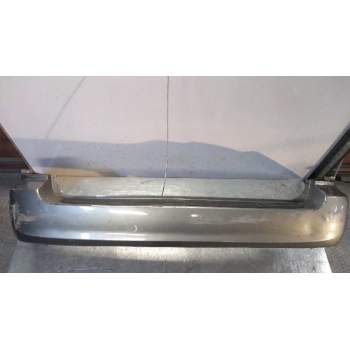 PARAGOLPES TRASERO 2001