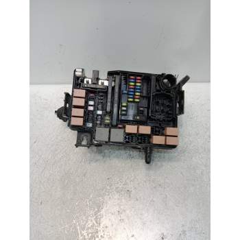 CAJA RELES / FUSIBLES 91224F2610 