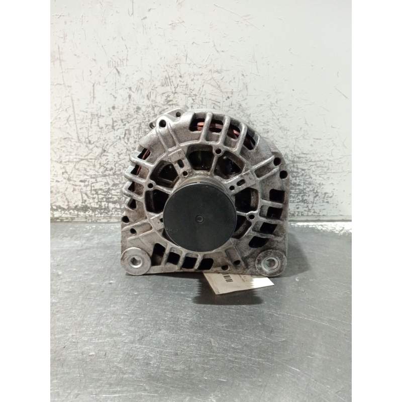 Recambio de alternador para nissan primastar furgoneta (x83) 1.9 dci 100 referencia OEM IAM 2542653 575560125000 