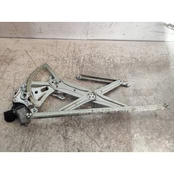 ELEVALUNAS DELANTERO DERECHO 8571058010 0620401760 DENSO